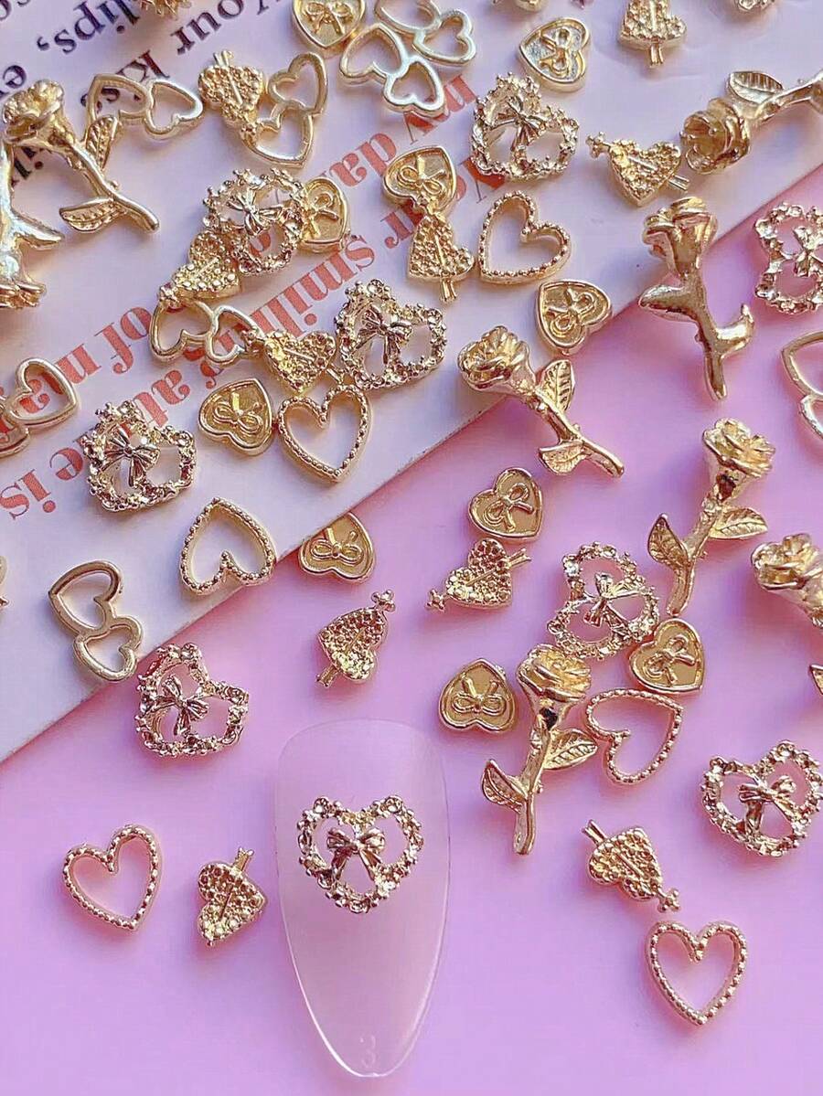 30/50 piezas de decoraciones para uñas de San Valentín, diseño de corazones y rosas de aleación, decoración de arte de uñas DIY, estilo Y2K y punk, accesorios para uñas, una variedad de estilos mezclados, accesorios utilizados para decorar las uñas