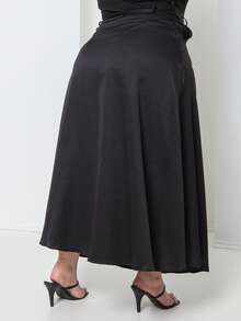 Plus Size Tailored Flared Skirt - Black - View 6
