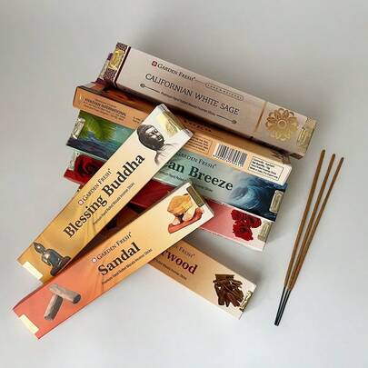 1 Box Incense Stick, Air Refreshing Meditation Fragrance ,For House Cleaning, Meditation, Yoga, Negative Energy Cleaning Aromatherapy Stick-Room Decorations, Holiday Gifts