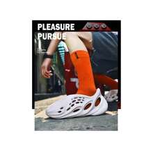 Coconut Perforated Sandals Summer Casual Slippers Beach Walking Shoes Lightweight Womens Mens  Sneakers (White) - 白色 - 查看 5