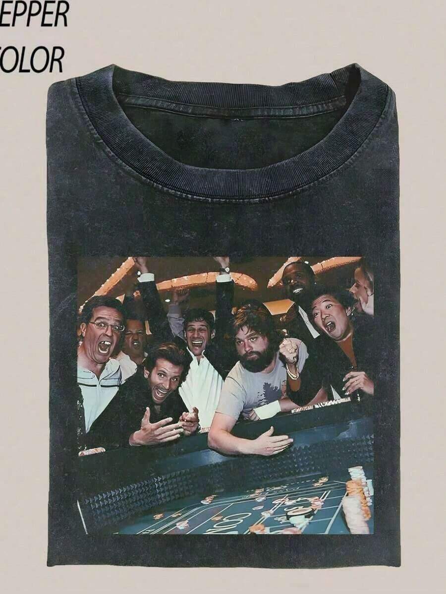 Vintage Hangover Playing Poker Crewneck-Shirt, Funny TheHangover Movie Tee Boyfriend Menswear Top Streetwear - 黑色 - 查看 1