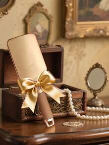 气垫梳/充气梳/头部按摩梳/可印制logo礼品/员工纪念品/伴侣礼品/高端金色气垫梳 - 优雅金色设计，耐用尼龙刷毛，ABS塑料手柄，操作顺滑，时尚配饰，男女皆宜的理想礼物（圣诞节） - 彩色 - 查看 10