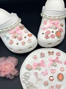 19件套可爱粉色镂空木屐饰品套装 - 蝴蝶结、美人鱼尾巴和珍珠链装饰，镂空木屐配件 - 粉紅蝴蝶結魚尾套裝 - 查看 2