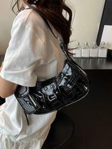 1pc Women's Vintage Moto Rocker Rivet Decor Adjustable Strap Large Capacity Soft Faux Oil Wax Leather Ombre Crossbody Bag, Suitable For Work Commute, Date, Party - Black - View 5