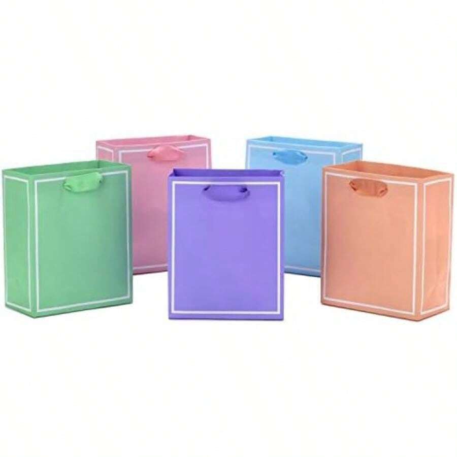 Hallmark - Tarjeta de bolsa de regalo con papel de seda (Flores y Mariposas, 9,6 by 7,7 by 10,9 cm), flores y mariposas, Medium, Flowers and Butterflies, 1(Morado claro, rosa, azul, naranja, verde) - Multicolor - Ver 1