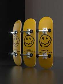 1件套木制指板滑板套装，五层枫木指板滑板带轴承，专为专业指板滑板体验而设计，助您完美提升跳跃技巧，是节日或生日的经典理想礼物之选。