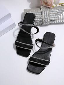 Versatile Minimalist Flat Open Toe Sandals With Delicate Rhinestone Design, Vintage Aesthetic Suitable For Dates, Commuting, Travel - Black - View 4