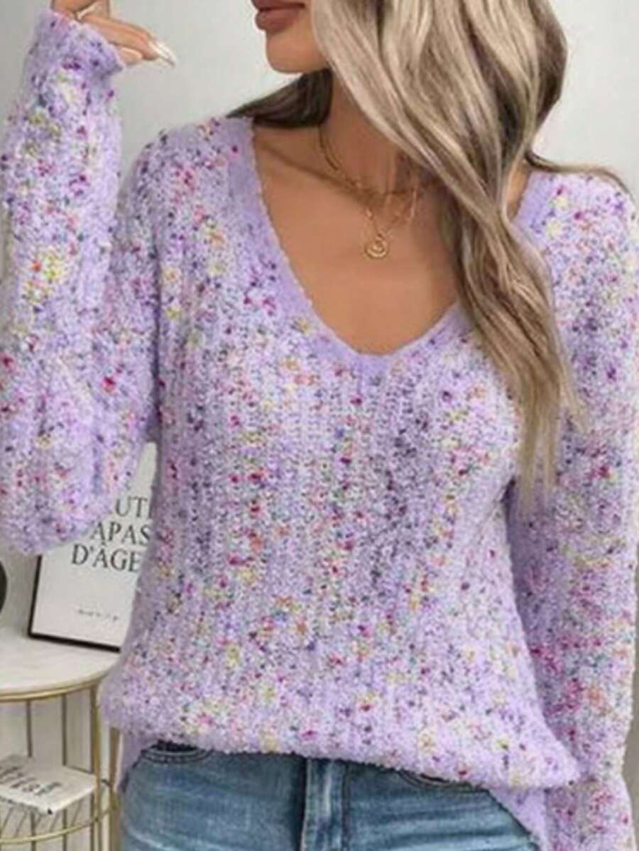 Áo len dài tay cổ chữ V nhiều màu sắc cỡ lớn dành cho nữ, chất liệu co giãn vừa phải, dáng regular fit - Mềm mại & thoải mái, đa năng cho kỳ nghỉ xuân. - Màu Lilac Tím - Xem 1