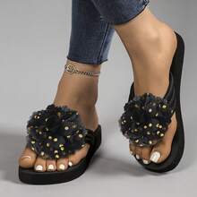 1 Pair Floral & Polka Dot Print Fashionable Flat Thong Sandals, Suitable For Beach, Vacation, Outdoor, All Seasons - Black - View 11