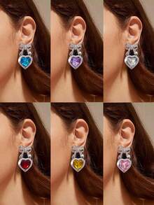 1 Pair Pink Crystal Heart Earrings, Rhinestone Bow Cute & Sweet Earrings For Women, Luxury Gift Suitable For Girlfriend Or Mother - Love - View 2