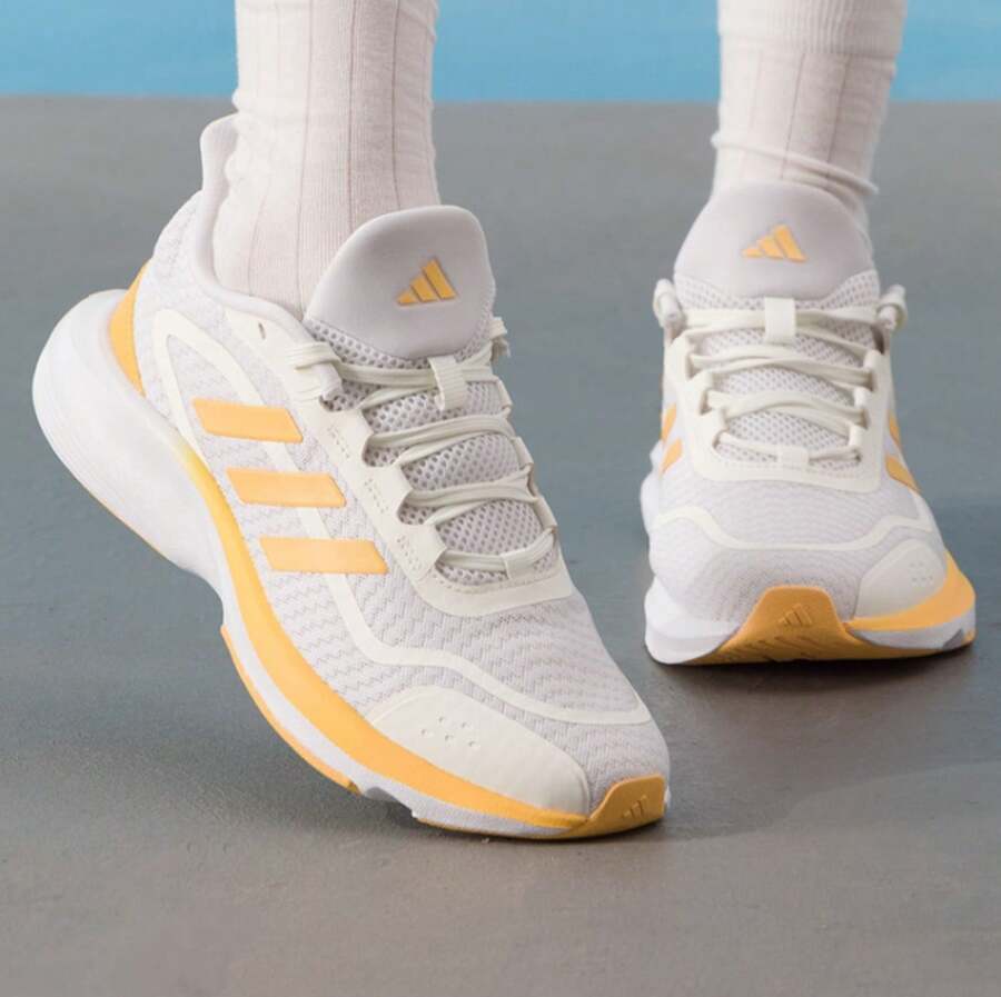 Adidas 男女款全新轻便透气网面跑步鞋 - 白色/黃色 - 查看 1