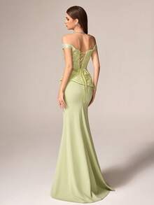 Luxurious & Elegant Women's Knit Off-Shoulder Long Formal Dress, Featuring Contrast Sequin Details, Slightly Stretchy Fabric - Green - View 3