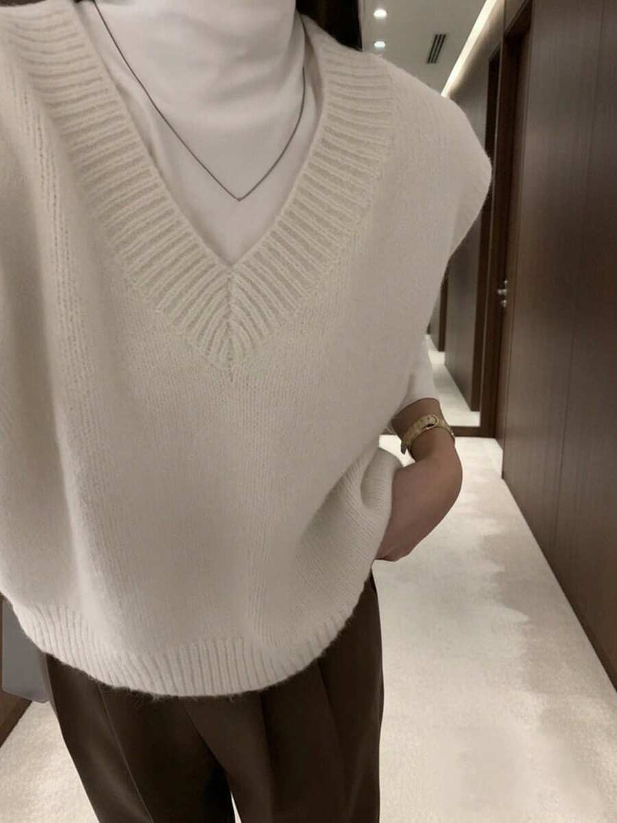 女士秋冬简约V领套头毛衣背心 - 美國杏 - 查看 1