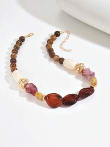 这款时尚优雅的琥珀树脂粉色奶油色花朵串珠项链，适合优雅女士搭配任何服饰，无论是度假、派对还是晚宴，都是绝佳的珠宝配饰。每颗树脂珠的颜色都独一无二，并带有正常的注塑痕迹。 - 彩色 - 查看 8