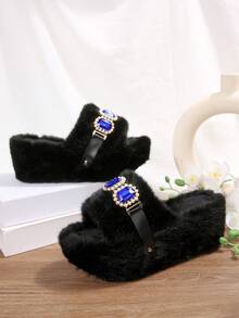 女士套脚家居拖鞋，饰有蓝色宝石，加厚绒毛内里，时尚户外穿着，坡跟毛绒拖鞋，适合秋冬季节。 - 黑色 - 查看 6