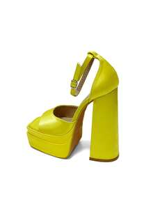 Women's Buckle Design Fashion High Heel Thick Sole Sandals, Suitable For Party And Wedding - Yellow - View 3
