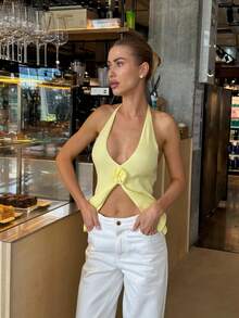 Women's Sexy Fashion 3D Rose Halter Neck Backless Tank Top With Side Slit - Yellow - View 4