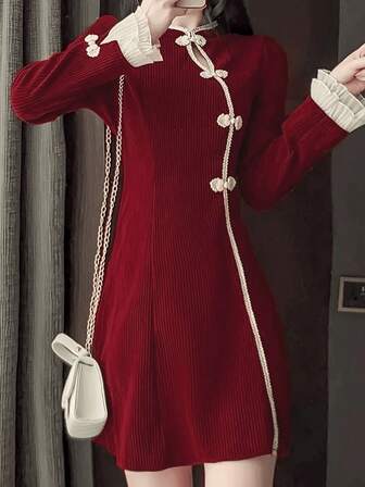 Red Cheongsam, Chinese Style, With Frog Buttons, Perfect For New Year's Party, Luxurious Red Cheongsam, Slimming And Flattering, Evening Gown.