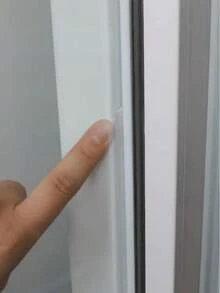 一套易于安装的防风静音窗户密封条 - 采用耐用材料制成，防风静音，适用于寒冷和炎热天气，防风密封 | 时尚灰色设计 | 耐用塑料钢窗户密封条，防风静音隔热条 - 淺灰色 - 查看 13