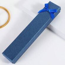 Caixa de joias com laço longo, elegante e requintada (1 unidade), ideal para guardar pequenos presentes como colares, pulseiras, relógios, etc. Perfeita para ocasiões como Dia das Mães, Dia dos Professores, Dia dos Namorados, Dia dos Pais, formatura, presentes para amigas, namoradas e lembrancinhas (o laço é colado manualmente e pode apresentar pequenos resíduos de cola que não afetam o uso. Caso isso seja um problema, tenha cuidado). [Estilo aleatório] - Multicolorido - Ver 6