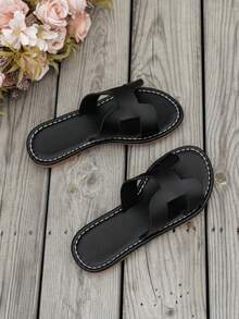 Girls' Flat Slippers, Soft & Comfortable, Breathable Beach & Casual Wear Fashion Baby Girl Sandals - Black - View 3