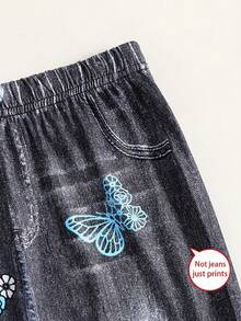 [Quần giả denim thời trang] Quần ống loe giả denim thời trang | Họa tiết bướm và hoa in toàn thân cho bé gái | Mùa xuân hè cho trẻ em và bé gái | Mặc hàng ngày và các hoạt động ngoài trời thường ngày. Lưu ý: Không phải vải denim, mà là họa tiết giả denim. - màu đen - Xem 3