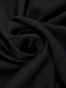 这款优雅时尚的夏季女童连衣裙采用经典的黑白撞色设计，肩带饰有蝴蝶结。适合度假、情人节、生日、派对、日常户外旅行等场合，也是送给孩子的绝佳礼物。 - 黑色 - 查看 10