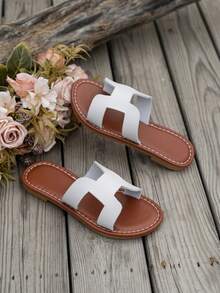 Girls' Flat Slippers, Soft & Comfortable, Breathable Beach & Casual Wear Fashion Baby Girl Sandals - White - View 4