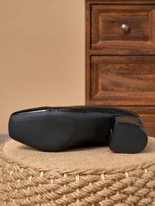 Black Patent Two-Tone Stone-Texture Square Toe Block Heel Pumps – 5cm - Black - View 7