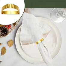 Được chế tác từ hợp kim kẽm cao cấp, những chiếc vòng đựng khăn ăn hình chữ D bán nguyệt này có lớp hoàn thiện bằng vàng đánh bóng và thiết kế tối giản hiện đại - Hoàn hảo để trang trí bàn ăn tại các đám cưới, tiệc tùng, ngày lễ hoặc bữa ăn hàng ngày. - Nhiều màu - Xem 6