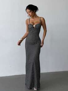 一件波点印花夏季无袖连衣裙，适合女性在情人节海滩度假穿着，也可作为优雅的派对服装。 - 黑色 - 查看 2