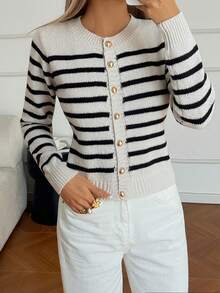 Women's Minimalist Fashion Commuter Round Neck Color Block Striped Button Long Sleeve Knit Cardigan Sweater, Christmas & New Year - Multicolor - View 5