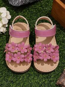 2026 Girls' Metallic Flower Decor Glossy Non-Slip Open Toe Flat Sandals, Fresh Countryside Style, Suitable For Summer Outings, Festivals And Garden Parties - Hot Pink - View 3