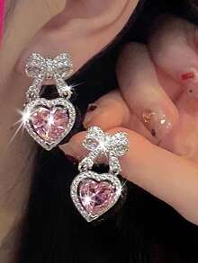 1 Pair Pink Crystal Heart Earrings, Rhinestone Bow Cute & Sweet Earrings For Women, Luxury Gift Suitable For Girlfriend Or Mother - Love - View 3