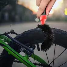 Bicycle Tire Cleaning Brush - Heavy-Duty Bike Chain, Rim, Wheel, Hub, Gear Brush - Efficient Dirt, Grime, Grease Removal - Compatible With Road, Mountain, Hybrid, Cruiser Bicycles - Durable Construction For Professional & Home Bike Maintenance - Black - View 4