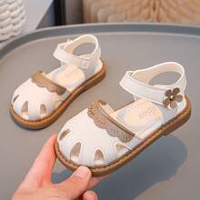 1双婴儿休闲凉鞋，简约日常百搭防滑女童平底闭趾凉鞋 - 米色 - 查看 7