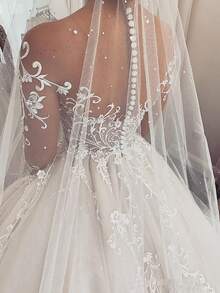 Charming Lace Applique Long Sleeves A Line Tulle Formal Wedding Dress,Registry Office Dresses Bridal Gown,Evening Party Dress Birthday Party Dress Country Wedding,Party Dress Country Wedding,Romantic Church Ceremony Wedding Dress,Suitable For Wedding,Dating,Party,Singles' Party,Vacation,Formal Occasions,Dinner Dress,Prom Dress,Homecoming Dess,Cocktail Party,Wedding Guest Dress,Graduation - trắng - Xem 5