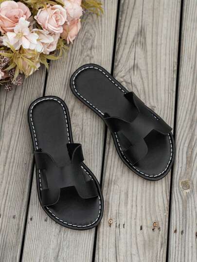 Girls' Flat Slippers, Soft & Comfortable, Breathable Beach & Casual Wear Fashion Baby Girl Sandals