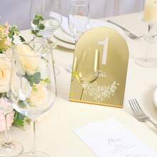 5 x 7 英寸亚克力金色镜面桌号牌，带支架，优雅婚礼装饰，宴会厅中心摆件
