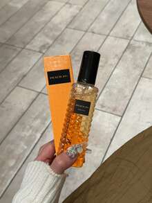 1件/组合装衣物香氛喷雾，空气清新剂，淡雅香味，持久清新，适合家人、朋友、情人节礼物、浪漫婚礼和家居使用。 - 多種香味 - 查看 9