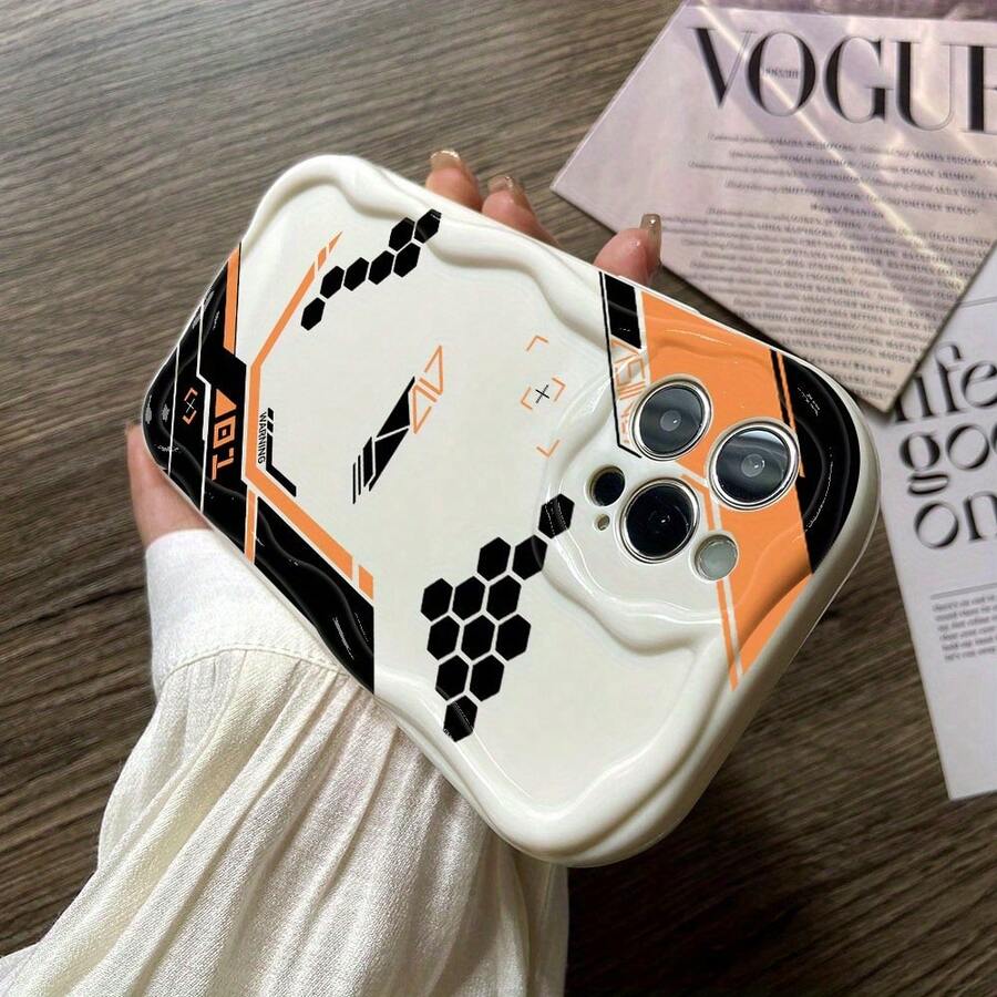 Funda de teléfono con logotipo de juego de disparos de moda Compatible con para 16, 16E, 15, 14, 13, 12, 11 Pro, X, XR, XSMAX, 8, E Plus, con una cubierta trasera suave de textura de crema de onda 3D en un estilo minimalista Ins. - Blanco - Ver 1