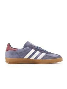 Adidas Giày thể thao đế thấp này có kiểu dáng vừa vặn với khóa cài bằng dây và được chế tác từ da và vải dệt để đảm bảo độ bền và phong cách. Giày có lớp lót tổng hợp tăng thêm sự thoải mái và đế ngoài bằng cao su mang lại độ bám chắc chắn trên đường phố thành phố và xa hơn nữa. - Mực cũ - Xem 3