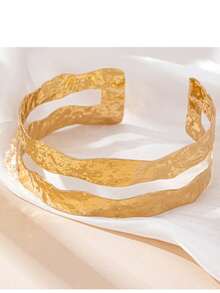 1 Pc Fashionable 2025 New Metal Matte Minimalist Design Open Bangle Bracelet, Gold & Silver Colors, Elegant &, Suitable For Parties, Daily Wear Back To School, Summer, Jewellery - Metal Bracelet - View 3