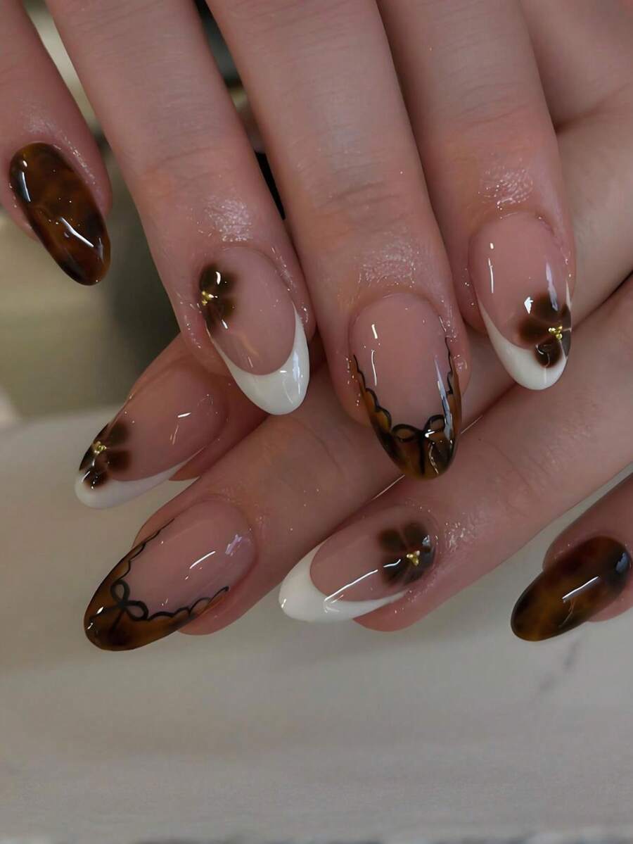 24片中号杏仁形美甲贴纸，尖头豹纹法式美甲，复古花卉图案，金色珠饰点缀，复古风格，适合女性和女孩，秋冬季日常佩戴 - 彩色 - 查看 1