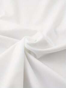 Camiseta de manga corta casual para mujer - Hermoso desastre de calavera de toro, rosas y adorno dorado de cuello redondo, lavado a máquina - Blanco - Ver 4