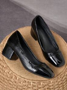 Black Patent Two-Tone Stone-Texture Square Toe Block Heel Pumps – 5cm - Black - View 2