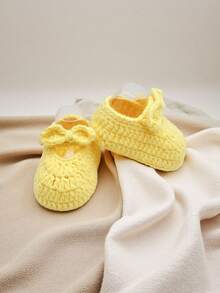 1 Pair Handmade Crochet Infant Shoes With Bow, Knitted Toddler Indoor Floor Socks - Yellow - View 6