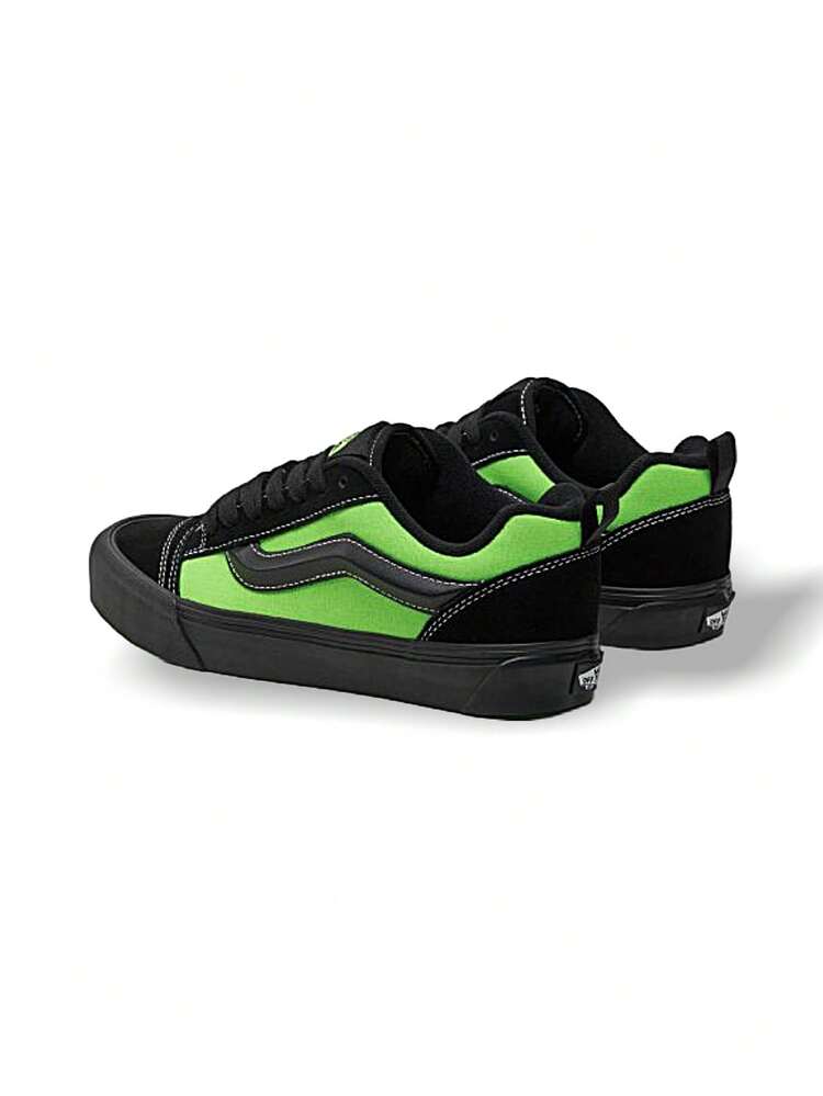 Vans Knu Skool 男女通用运动鞋 透气轻便 弹性好 多功能 运动户外 日常上学 黑色 绿色 VN0009QCYJ71 - 黑色/綠色 - 查看 2