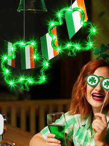 2个/1个圣帕特里克节装饰窗灯，11个LED四叶草窗灯，带吸盘，电池供电，四叶草装饰，适用于窗户、墙壁、卧室、室内和室外（经典款式） - 彩色 - 查看 6