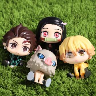 迷你坐人套装 - Tanjiro、Nezuko、Zenitsu、Inosuke 和 9 Hasira（Giyu、Shinobu、Kyojuro、Tengen、Mitsuri、Muichiro、Sanemi、Obanai、Gyomei） - 适合粉丝的收藏级动漫礼品、书桌和汽车装饰